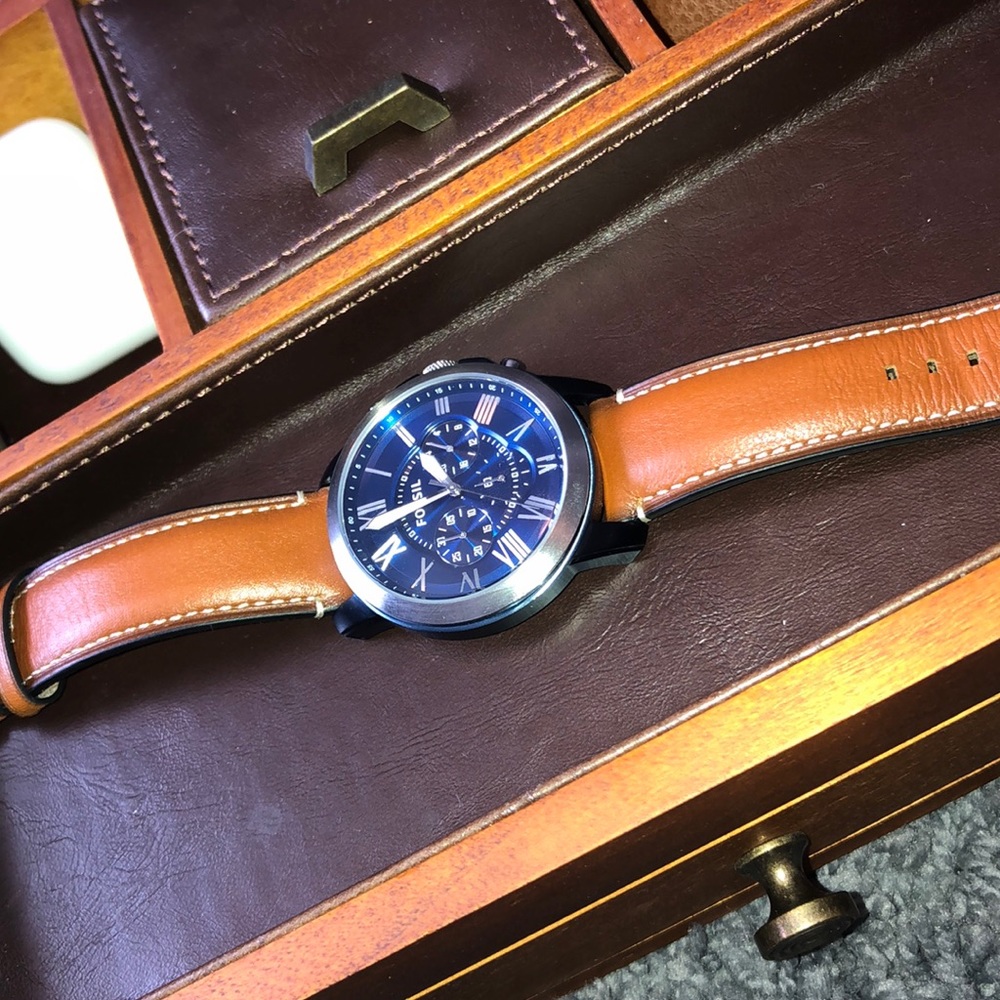 Fossil watch - Picture 2 of 7
